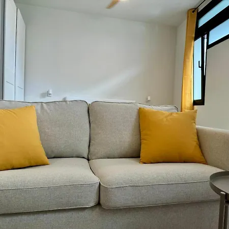 Flat Near The Center - Free Wifi *