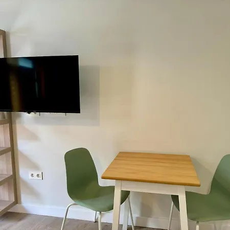 Flat Near The Center - Free Wifi Apartman